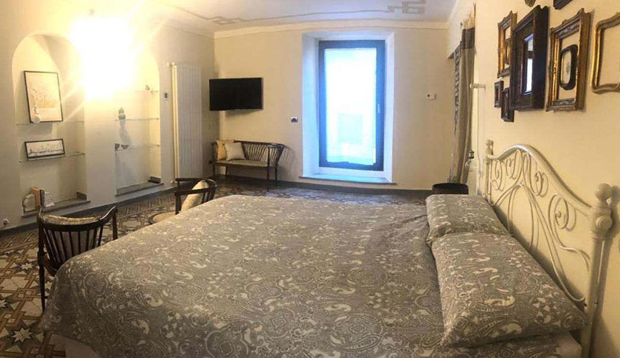 Little Liberty Loft Apartment Barberino di Mugello Bagian luar foto