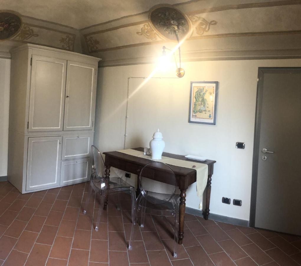 Little Liberty Loft Apartment Barberino di Mugello Bagian luar foto